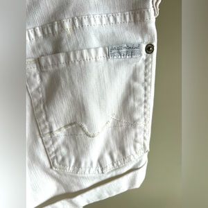 7 FOR ALL MANKIND White Rolled Cuff Shorts Size 28